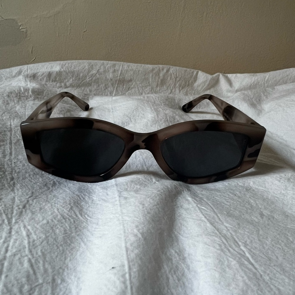 Diff Sunglasses - image 6